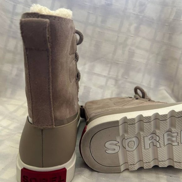 NWT Sorel beige suede sheep fur short boots 6.5 $210 - Picture 6 of 7